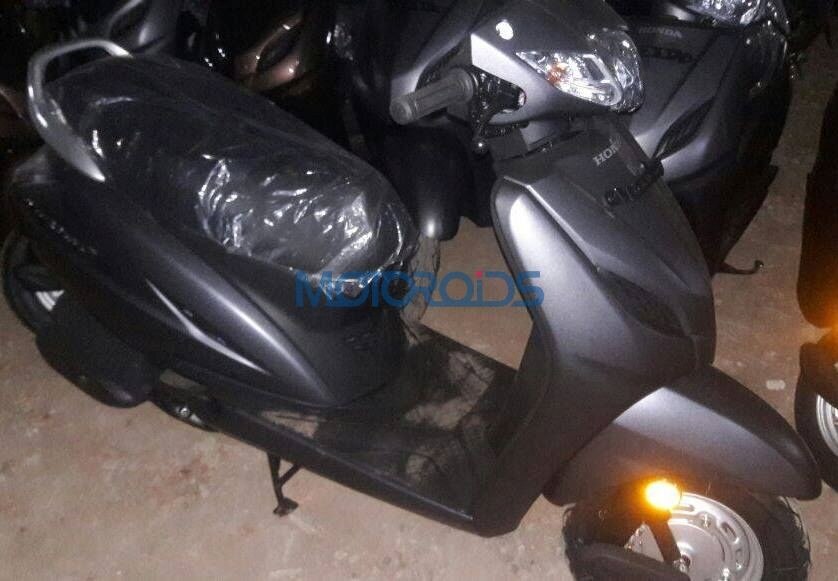 2017 Honda Activa 4G Images Leaked, To come with AHO and BS-IV engine