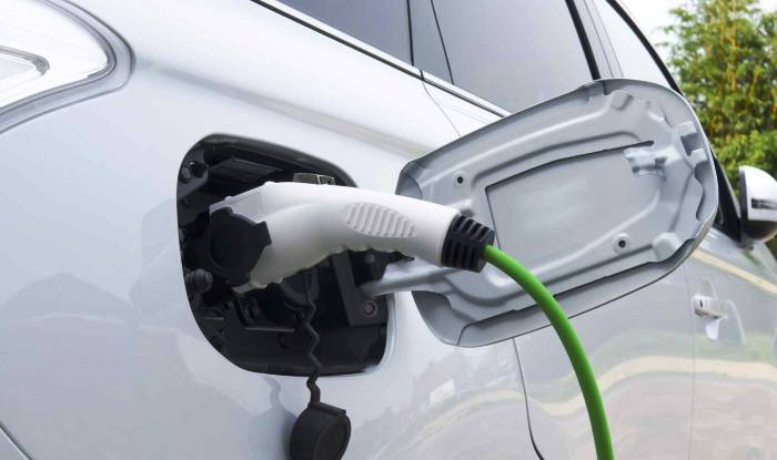 Auto Budget 2017: Union Budget lacks incentives for eco-friendly vehicles - industry experts Auto Budget 2017: Union Budget lacks incentives for eco-friendly vehicles - industry experts