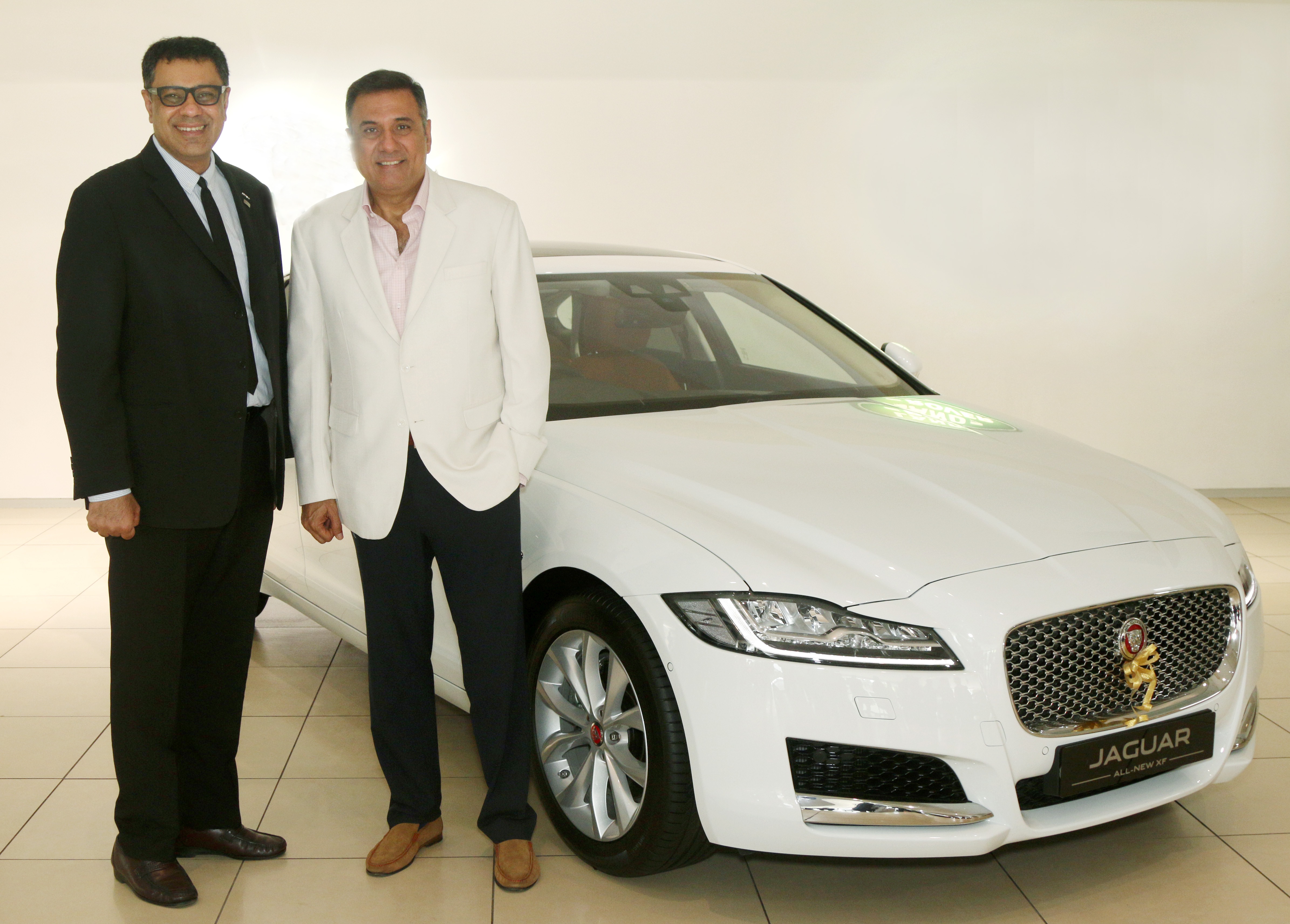 Actor Boman Irani becomes the proud owner of a brand new Jaguar XF Actor Boman Irani becomes the proud owner of a brand new Jaguar XF