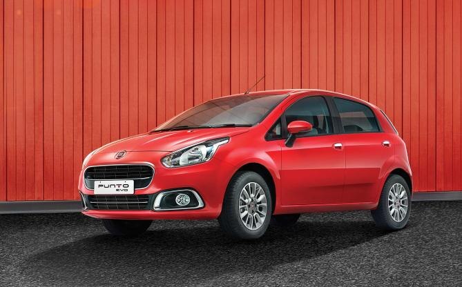 Fiat Punto EVO Pure launched in India at INR 4.92 lakh