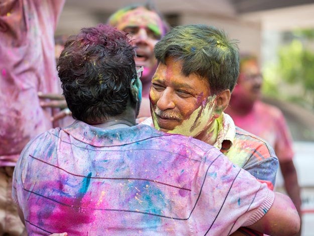 holi celebration in maharashtra pics