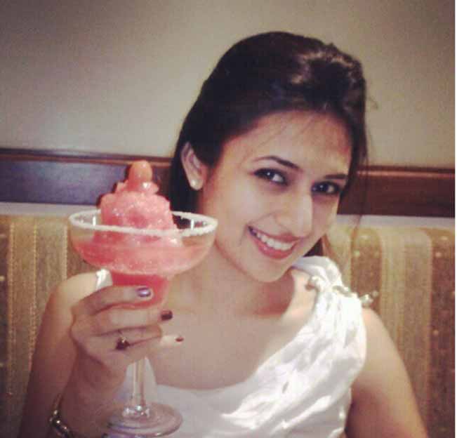 Yeh Hai Mohabbatein: Beautiful damsel Ishita aka <b>Divyanka Tripathi&#39;s</b> . - fsdaf