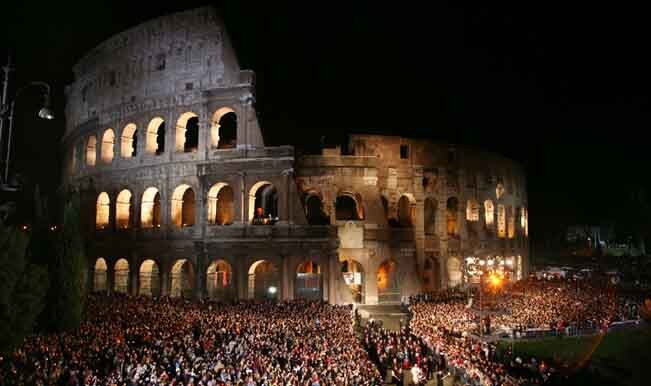 Pope Benedict XVI Celebrates Easter - Way of the Cross