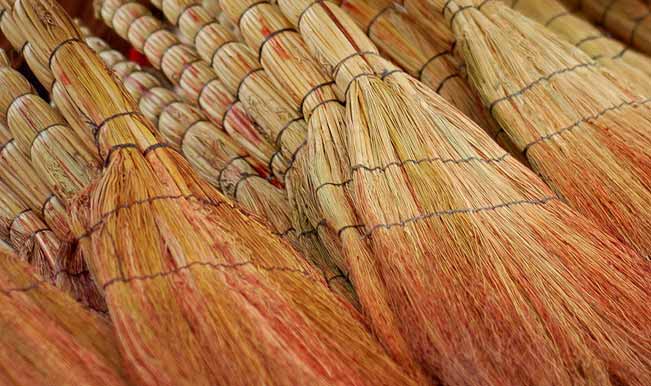 Brooms-0321321