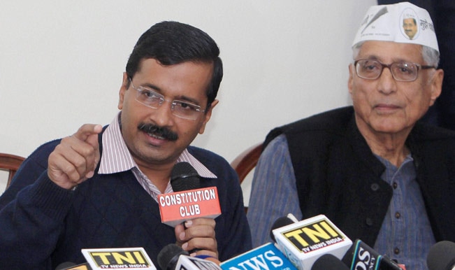 Raj-Mohan-Gandhi-joins-AAP-3