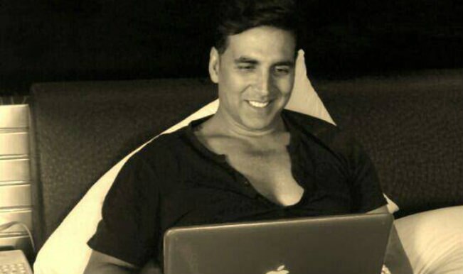 Akshay Kumar lamblasts a fan club online! Akshay Kumar lamblasts a fan club online!