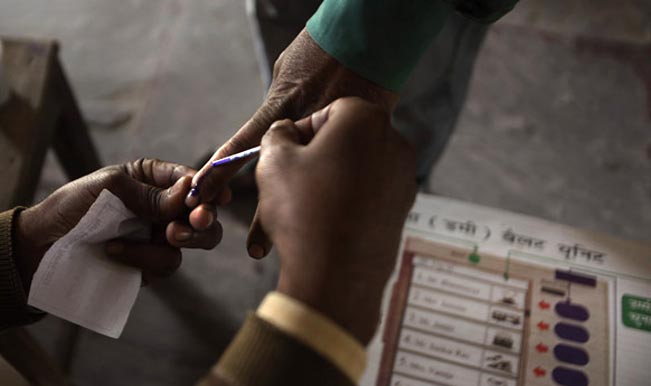 Nearly half of electors vote in Gujarat Nearly half of electors vote in Gujarat