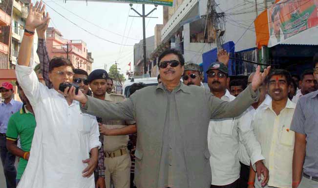 Shatrughan Sinha hospitalised, but all’s well Shatrughan Sinha hospitalised, but all’s well