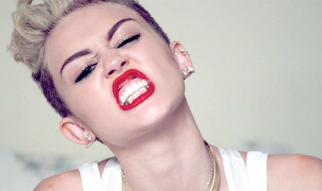 Miley Cyrus shares raunchy new video from bed Miley Cyrus shares raunchy new video from bed