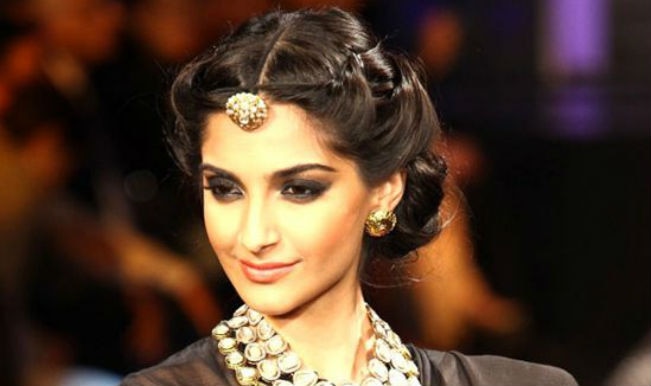 sonamkapoor123