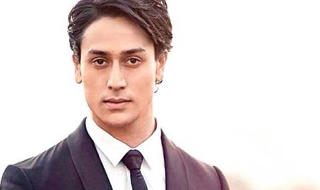 Dad was to do cameo in 'Heropanti': Tiger Shroff Dad was to do cameo in 'Heropanti': Tiger Shroff