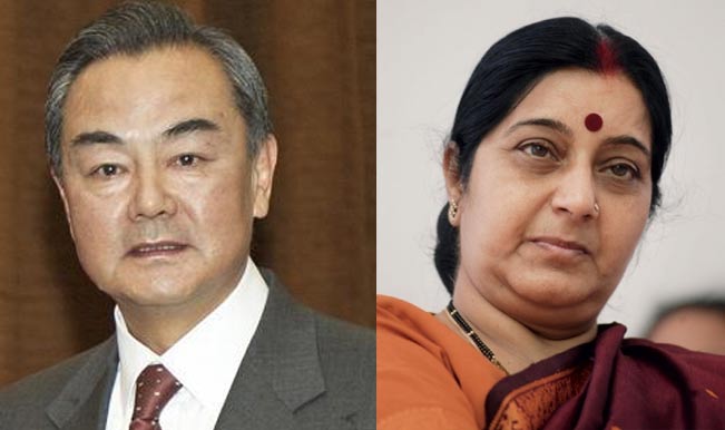 Chinese FM holds talks with Sushma Swaraj Chinese FM holds talks with Sushma Swaraj