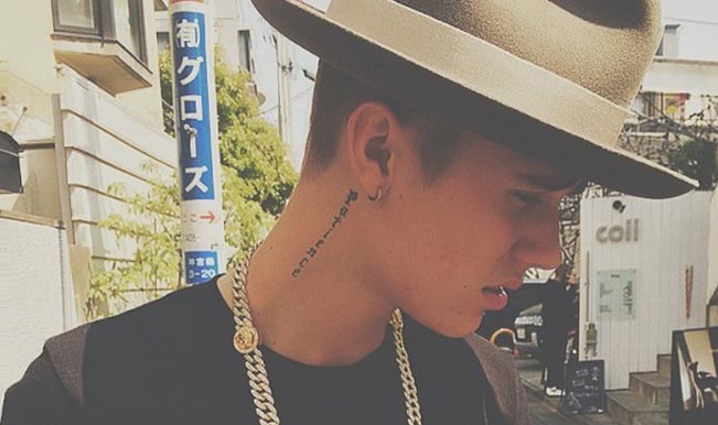 Justin Bieber punched by Orlando Bloom in Ibiza! Justin Bieber punched by Orlando Bloom in Ibiza!