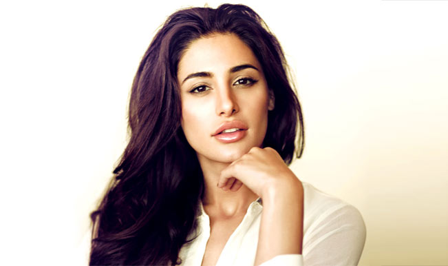 Nargis Fakhri shoots item song for 'Saahasam' Nargis Fakhri shoots item song for 'Saahasam'