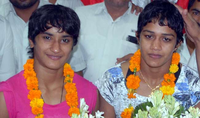 Wrestler sisters Babita and Vinesh honoured for Commonwealth Games glory Babita-and-Vinesh