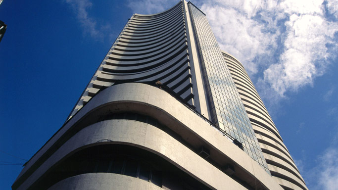 Sensex loses 31 points; banking stocks dip Sensex loses 31 points; banking stocks dip