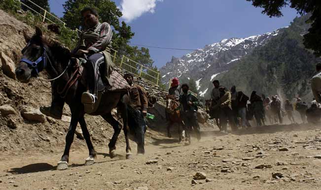 Amarnath Yatra: Jammu and Kashmir Governor asks Shrine board to prepare action plans for next year Sonamarg--The-first-batch-of-pilgrims-on-way-to-the-holy-Amarnath-cave