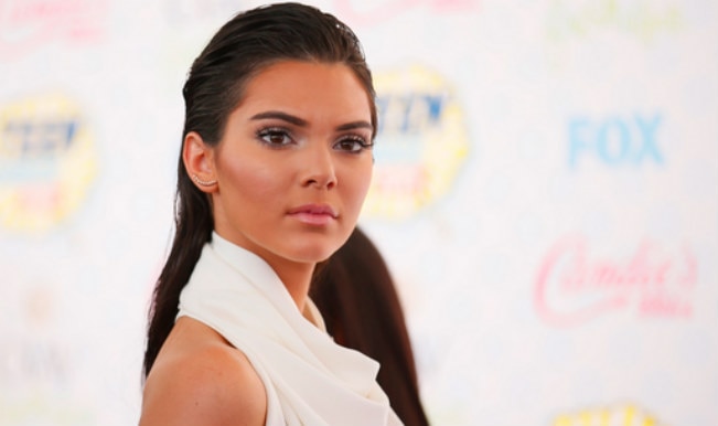 Kendall Jenner Follows Kim Kardashian Poses Nude