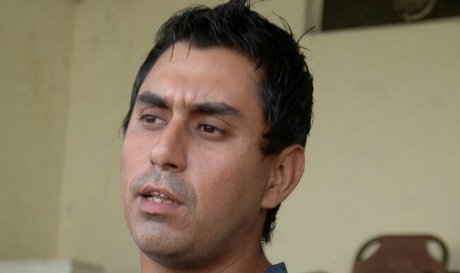 Watch the fall of wicket as Nasir Jamshed has been dismissed for 1 off 9 balls by Tendia Chatara in the Pakistan (PAK) vs Zimbabwe (ZIM), ICC Cricket World ... - 94b0938c369582144ae163858f22d72d