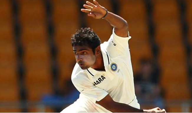 Ranji Trophy 2014-15: Vinay Kumar’s fifer helps Karnataka skittle Tamil Nadu to 134 Ranji Trophy 2014-15: Vinay Kumar’s fifer helps Karnataka skittle Tamil Nadu to 134