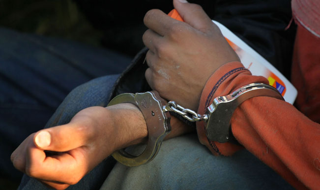 RAW impersonator held at Kolkata airport RAW impersonator held at Kolkata airport