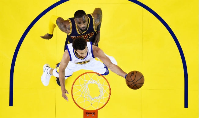 Golden State Warriors (GSW) beat Cleveland Cavaliers (CLE); win NBA 2014-15: Curry does it, King doesn’t! Golden State Warriors (GSW) beat Cleveland Cavaliers (CLE); win NBA 2014-15: Curry does it, King doesn’t!