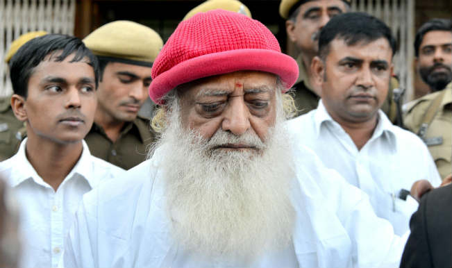 Witness in Asaram Bapu case dies, hunt on for assailants Witness in Asaram Bapu case dies, hunt on for assailants