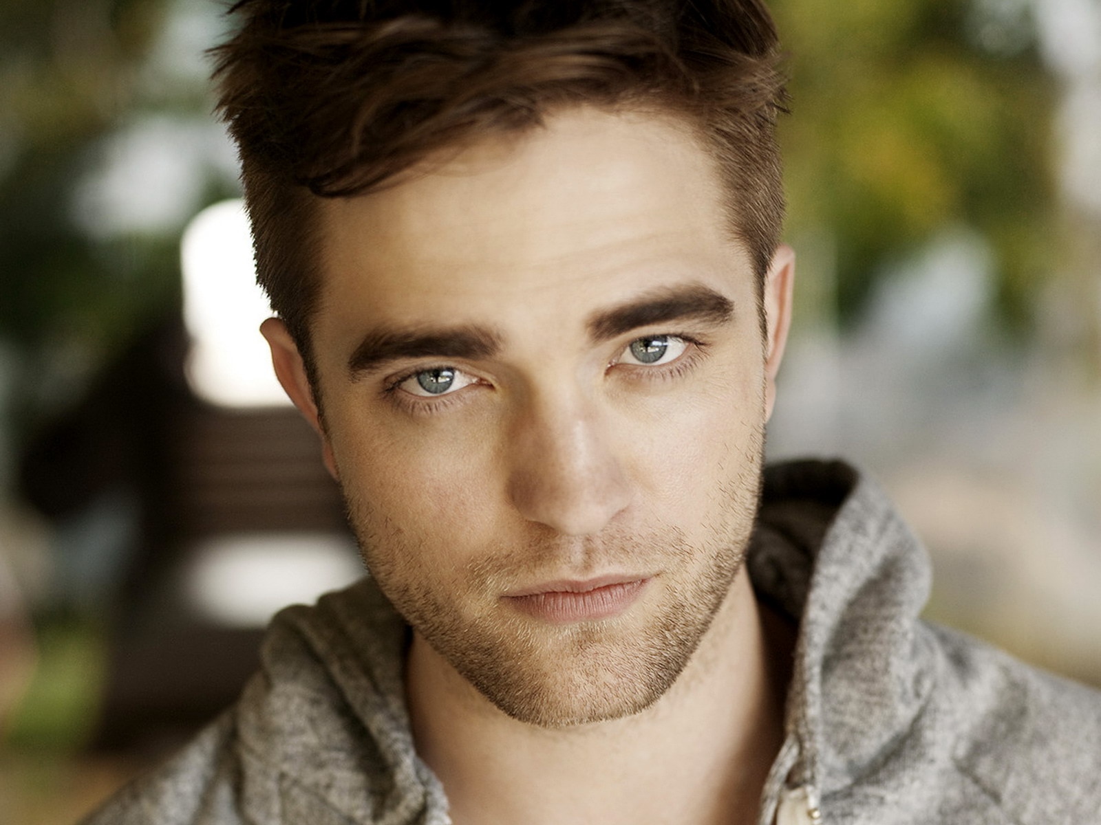 Robert Pattinson to star in a sci-fi movie Robert Pattinson to star in a sci-fi movie