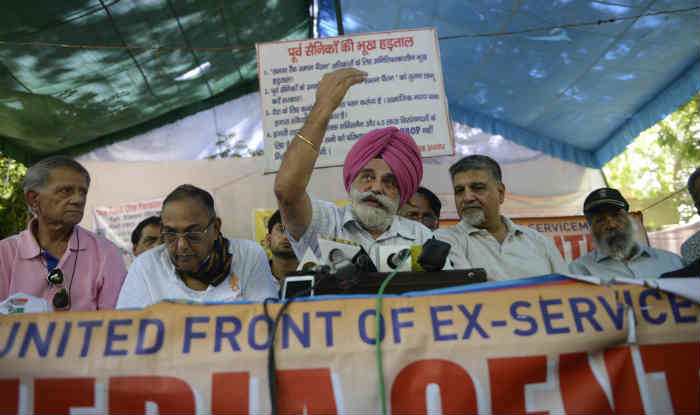 OROP protest continues for 105th day OROP protest continues for 105th day