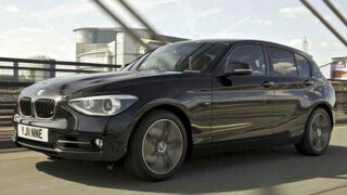 Mumbai: Drunk cop loses control of car, hits BMW, pedestrian Mumbai: Drunk cop loses control of car, hits BMW, pedestrian