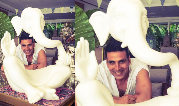 Akshay Kumar bids goodbye to Ganpati, requests fans a safe Ganesh Visarjan 2015 Akshay Kumar bids goodbye to Ganpati, requests fans a safe Ganesh Visarjan 2015