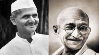 Maharashtra leaders pay homage to Mahatma Gandhi, Lal Bahadur Shastri Maharashtra leaders pay homage to Mahatma Gandhi, Lal Bahadur Shastri