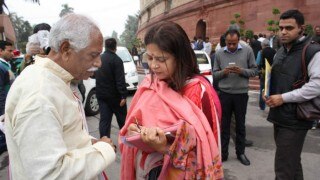 BJP MP Meenakshi Lekhi tears into Opposition over intolerance issue, calls Award Wapsi protest 'dubious' BJP MP Meenakshi Lekhi tears into Opposition over intolerance issue, calls Award Wapsi protest 'dubious'