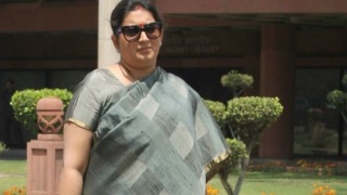 Smriti Irani recommends 5,000 admission to Kendriya Vidyalaya, 2,000 reject the offer Smriti Irani recommends 5,000 admission to Kendriya Vidyalaya, 2,000 reject the offer