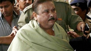Saradha scam accused Madan Mitra surrenders in court, remanded to judicial custody Saradha scam accused Madan Mitra surrenders in court, remanded to judicial custody