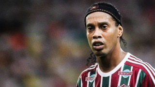 Ronaldinho to sign with Chinese or US club Ronaldinho to sign with Chinese or US club