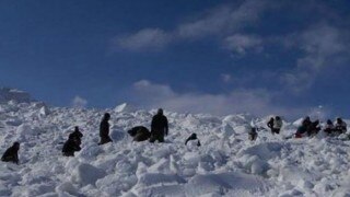 Hundreds bid emotional farewell to Siachen bravehearts Hundreds bid emotional farewell to Siachen bravehearts