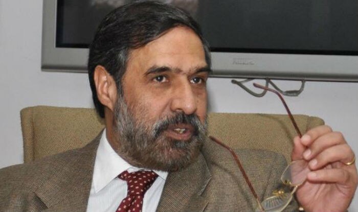 ... Leader of Opposition of Rajya Sabha Anand Sharma was attacked by some ...