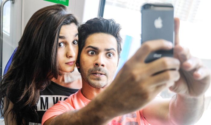 5 Best selfie  phones in India that every selfie lover must check out atleast once! - India.com