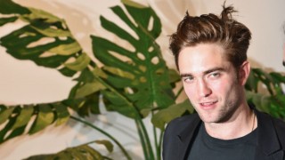 Robert Pattinson ventures into fashion design Robert Pattinson ventures into fashion design