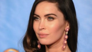 Megan Fox not calling off divorce? Megan Fox not calling off divorce?