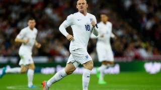 Banned From Driving, Wayne Rooney Gets Lift to Training Banned From Driving, Wayne Rooney Gets Lift to Training