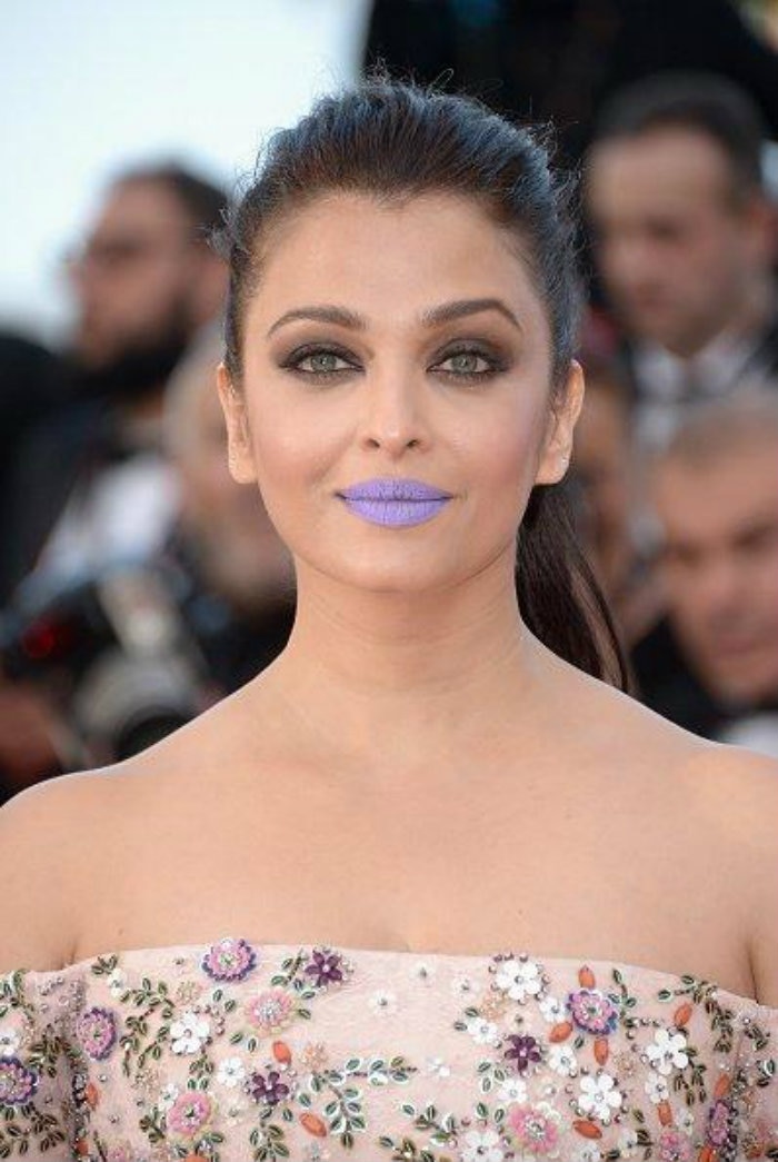 Aishwarya Rai Bachchan gets slammed for sporting purple lips at Cannes