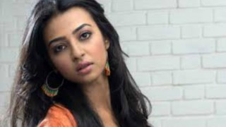 Actors face many demons everyday: Radhika Apte Actors face many demons everyday: Radhika Apte