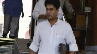 62-year-old dies after being hit by Congress MP Jyotiraditya Scindia's car in Alappuzha, Kerala 62-year-old dies after being hit by Congress MP Jyotiraditya Scindia's car in Alappuzha, Kerala