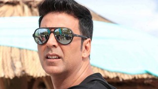 Don't know if i'm suitable for Bal Thackeray biopic: Akshay Kumar Don't know if i'm suitable for Bal Thackeray biopic: Akshay Kumar