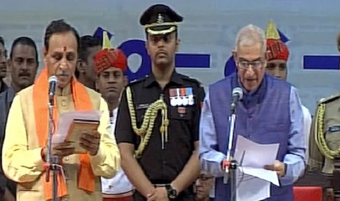 Vijay Rupani sworn in as Gujarat CM; 9 previous ministers dropped Vijay Rupani sworn in as Gujarat CM; 9 previous ministers dropped