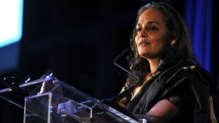 Arunadhati Roy invited to talk on Kashmir in Pakistan’s Punjab Assembly Arunadhati Roy invited to talk on Kashmir in Pakistan’s Punjab Assembly