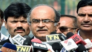 Sahara Case: Prashant Bhushan urges Supreme Court to direct probe based on I-T papers Sahara Case: Prashant Bhushan urges Supreme Court to direct probe based on I-T papers