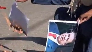 Balochistan: Balochis chant anti-Pakistan, anti-China slogans; burn Nawaz Sharif's effigies in Quetta (Watch Video) Balochistan: Balochis chant anti-Pakistan, anti-China slogans; burn Nawaz Sharif's effigies in Quetta (Watch Video)